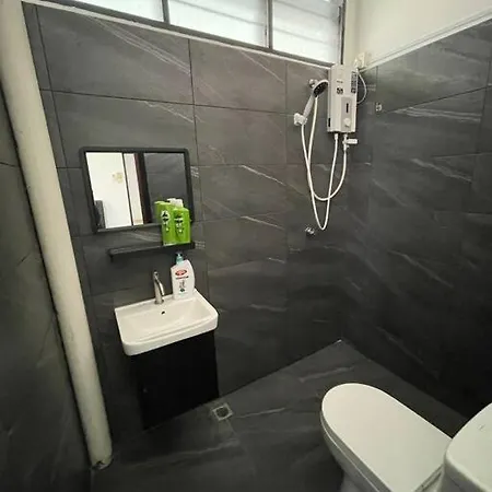 Villa President Homestay -4 Bedroom Aircond Wifi Vacations Home Kangar Exterior photo